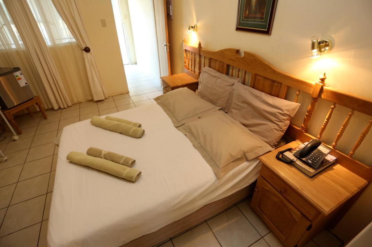 קיטמנשופ Schuetzenhaus Guesthouse מראה חיצוני תמונה