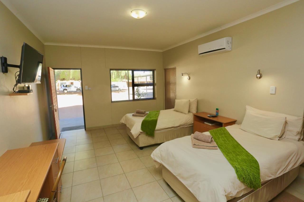 קיטמנשופ Schuetzenhaus Guesthouse מראה חיצוני תמונה